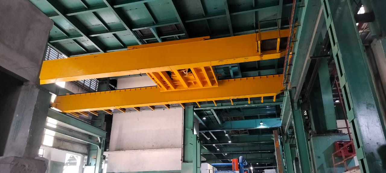 Low Head Room Crane